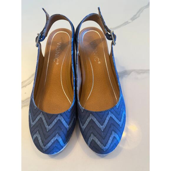 Vionic Aruba Coralina Navy Blue Chevron Espadrilles Wedge Sandals Like New 7 - Picture 3 of 8
